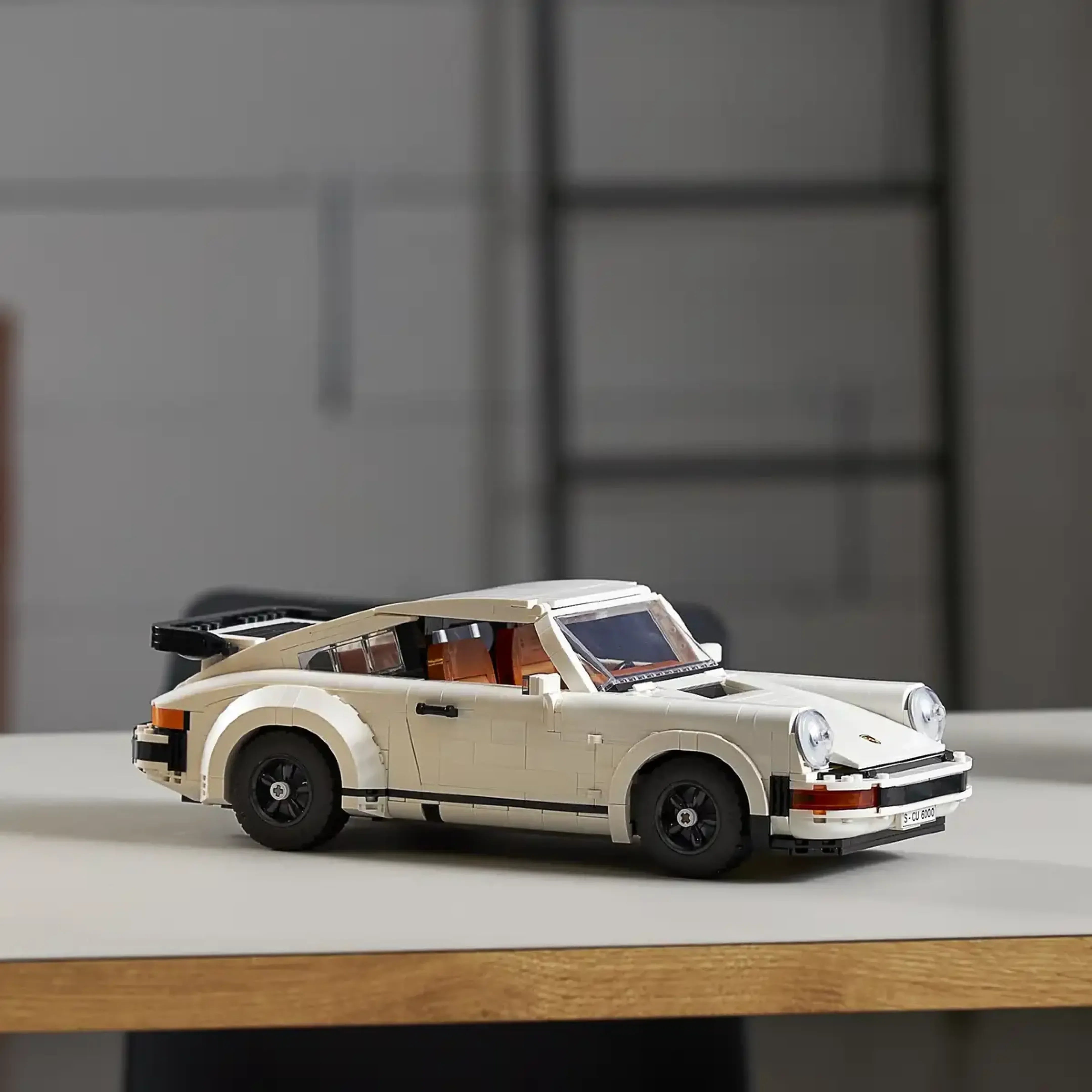 Porsche 911 Targa (1458 teile)