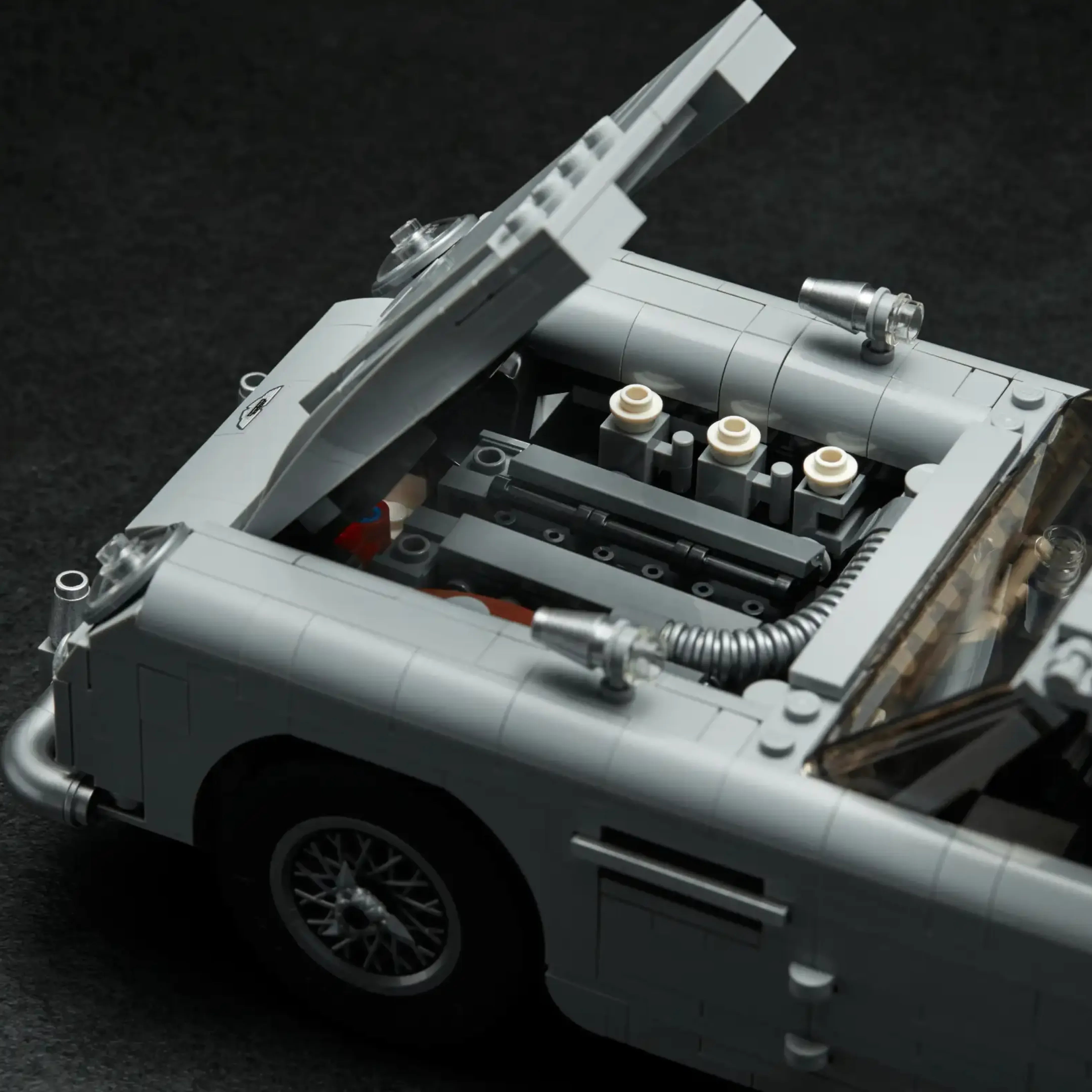 Aston Martin DB5 "007" (1295 teile)